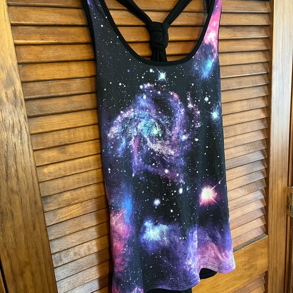 Hot Topic Purple and Pink Backless Sleeveless Tank Top - Picture 1 of 4